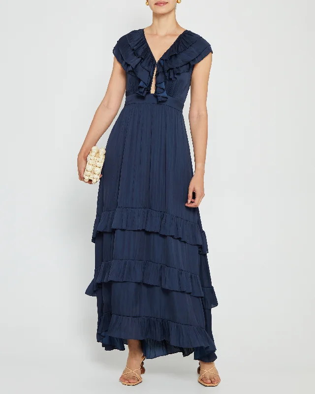 Avant-Garde Style Promotions Classic Appeal Lia Maxi Dress