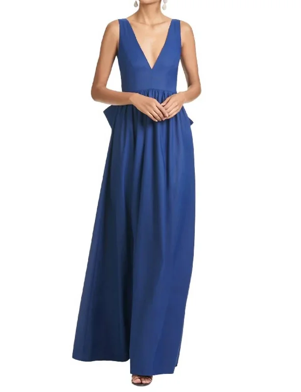 Hot Trends Flowy Fabric Katrina Gown In Midnight