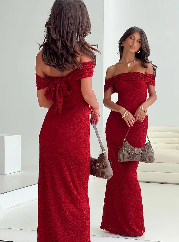 Feminine Style Promotions Urban Sophistication Allured Strapless Maxi Dress Burgundy