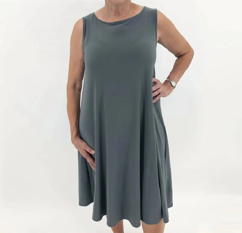 The Good Stuff Modern Glamour Sleeveless Dress In Steel